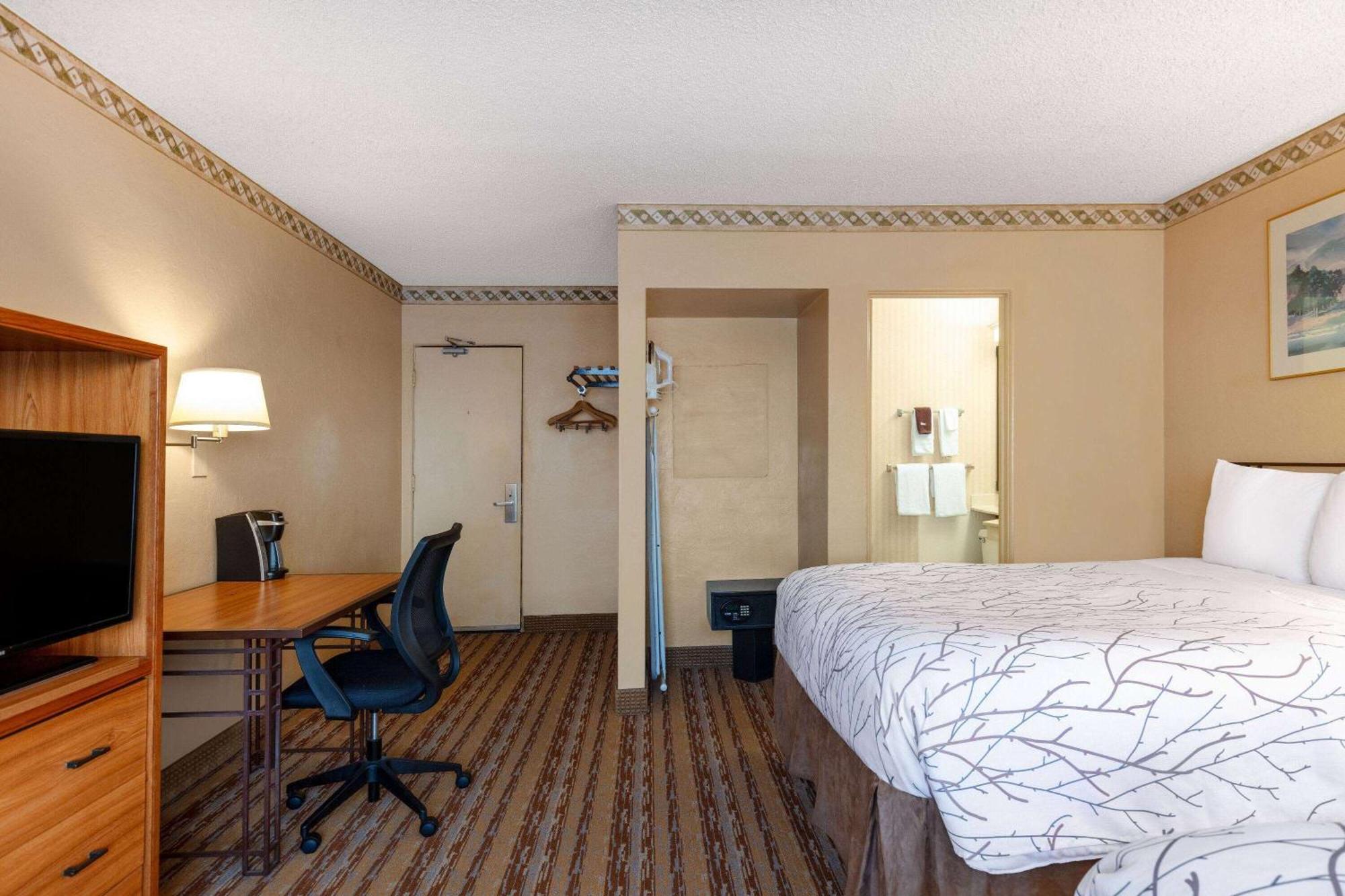 Travelodge By Wyndham Seattle By The Space Needle Exterior foto